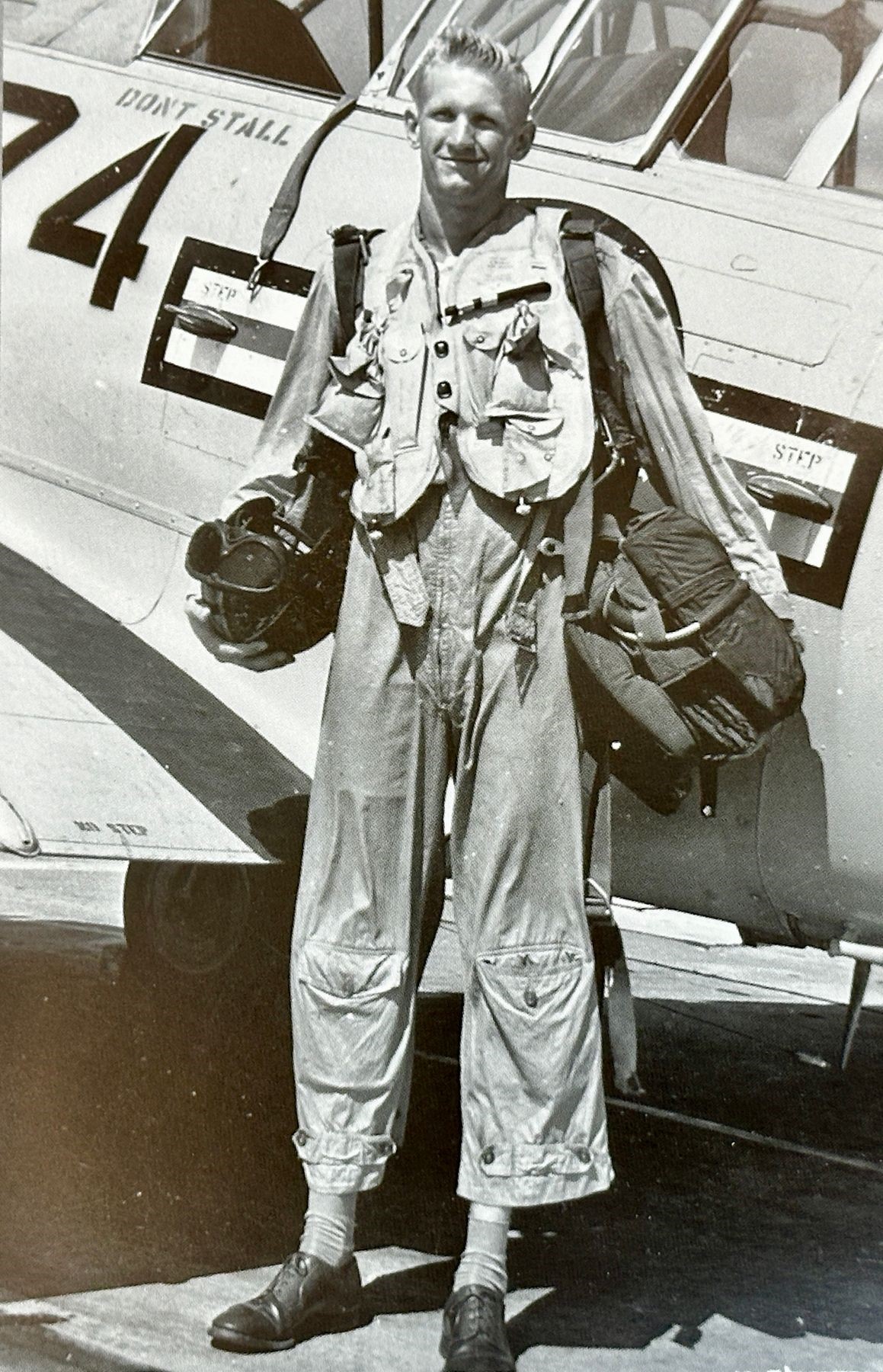 Obit Photo Andy Anderson USN training 