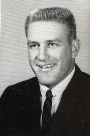 Obit Photo Don Jurries college
